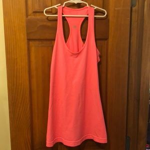 Luluemon tank top